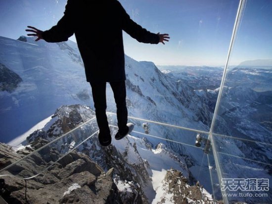 盘点全球11处最眩晕的观景台 你敢挑战吗