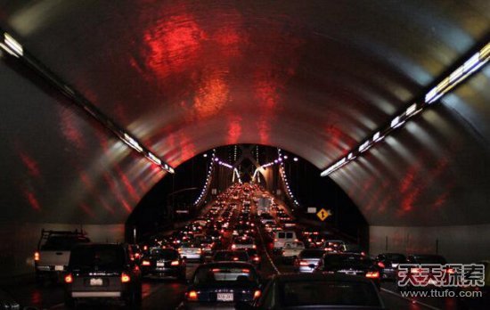 全世界十大奇特隧道 中国竟有两个上榜!