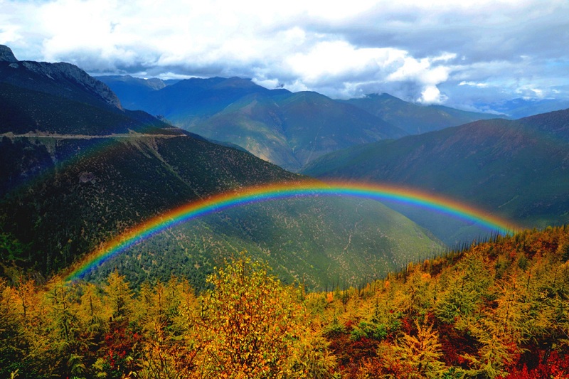 雨后彩虹