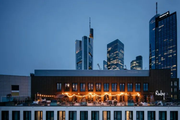 什么样的酒店,能让你爱上一座城市? |ruby hotels瑰宝酒店3517.png 什么样的酒店,能让你爱上一座城市? |ruby hotels瑰宝酒店3517.png