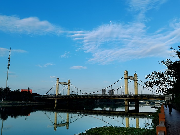 1.清水永康江,清新丽州城。