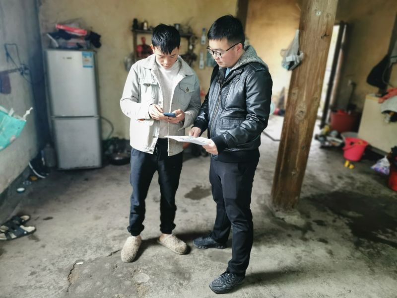 入户动员青年就业