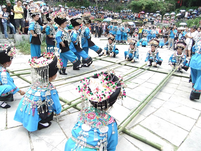 苗族跳花节上