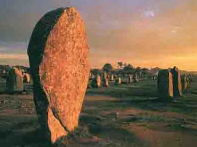 揭开布列塔尼半岛卡纳克巨石阵之谜