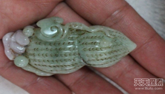 大爷捡回一颗花生 得知真相后他称发大财了