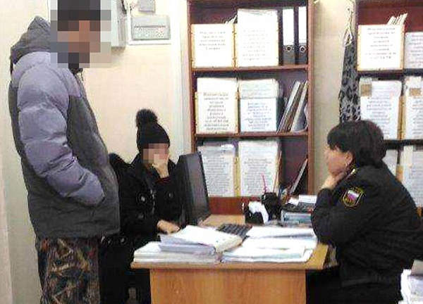 俄罗斯一对夫妇意外找到七年前“死亡”孩子”