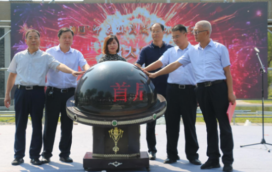 云图片