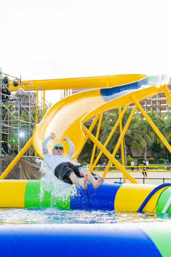 乐堡纯生海滩热浪派对，掀起“浪”的夏日模式！