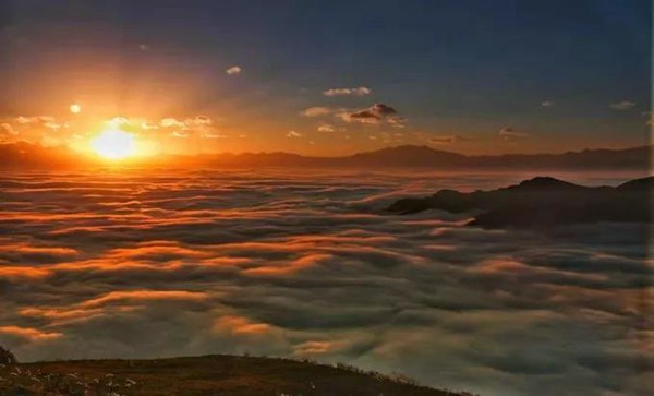 轿顶山