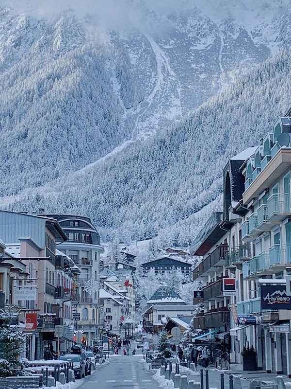 冬日夏慕尼街景