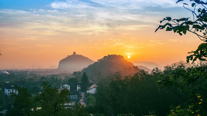 狼山日出美景
