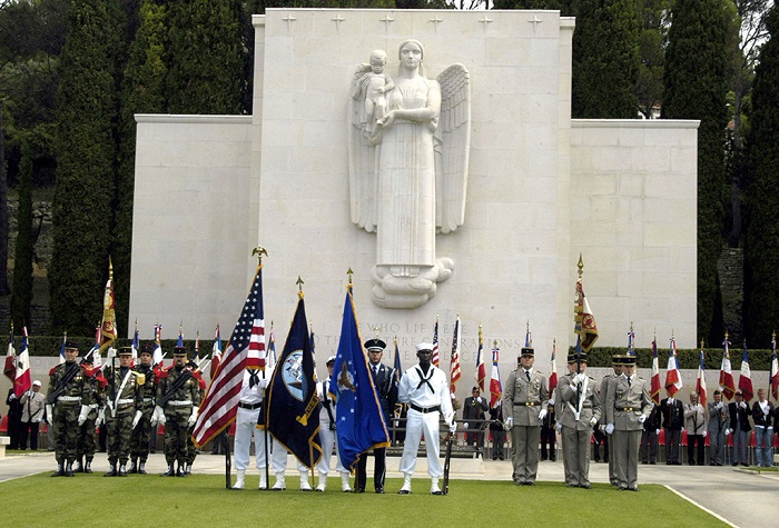 里昂二战盟军烈士墓