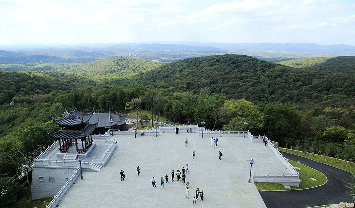 滁州琅琊山风景区游人们