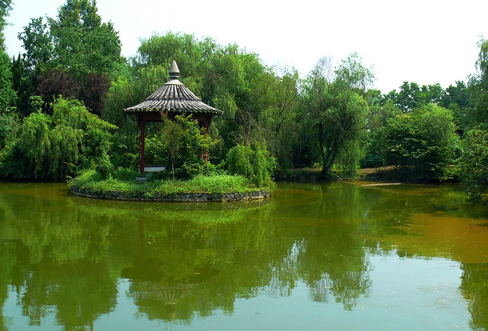 绿色唐模