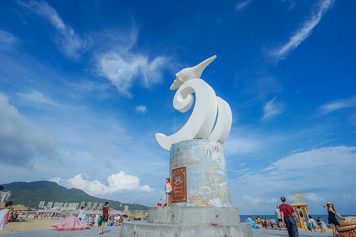 阳江大角湾旅游景区雕塑