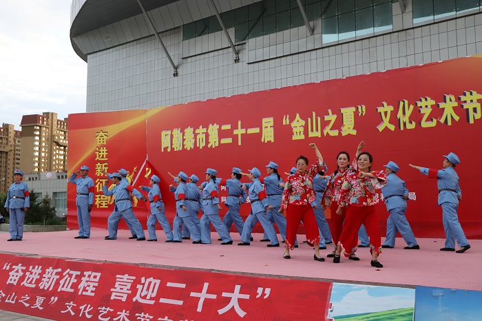 合唱《四渡赤水》
